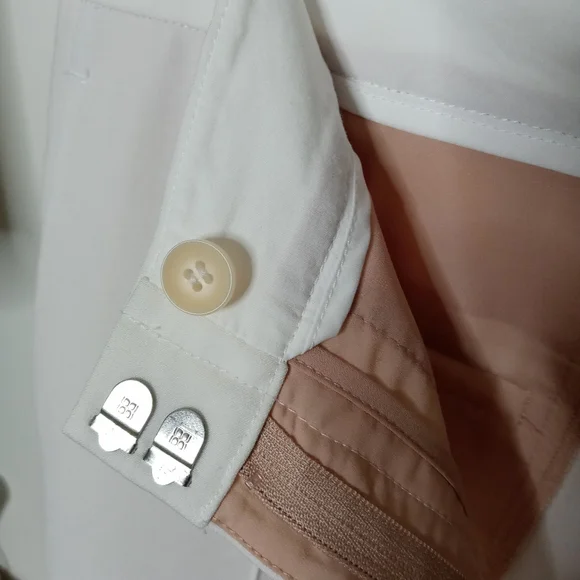 BCBGMaxazria Tapered Slacks Size 4 - Picture 4 of 6